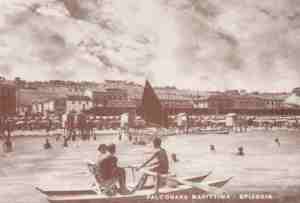 La spiaggia di Falconara in una vecchia cartolina
